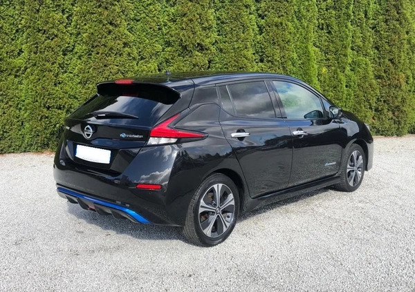 Nissan Leaf cena 59900 przebieg: 154000, rok produkcji 2018 z Dobra małe 92